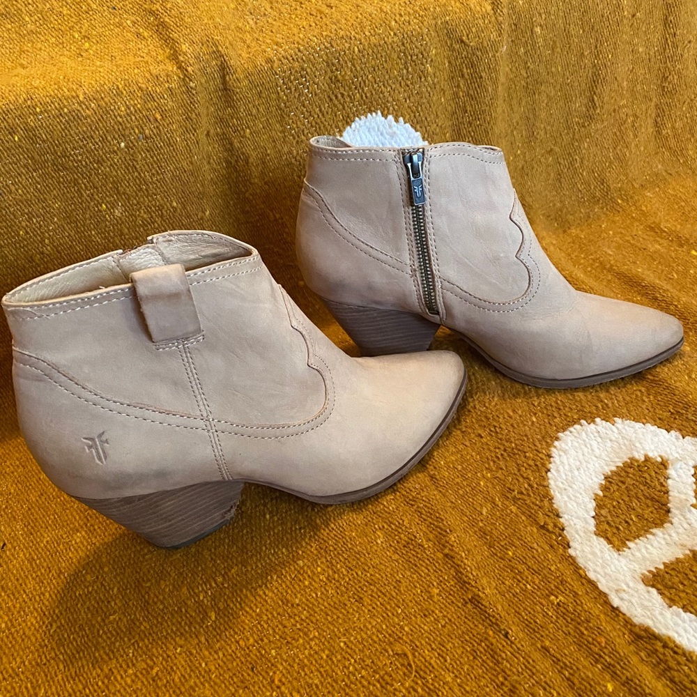 Frye Reina ankle boots